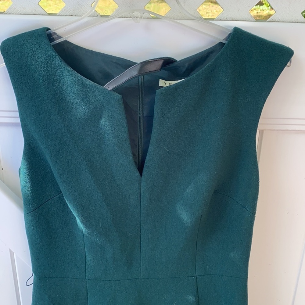 Trina Turk olive green dress with belt size: 8 - Picture 2 of 9